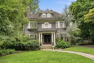 54 Myrtle Ave, Montclair, NJ 07042 - Photo 2