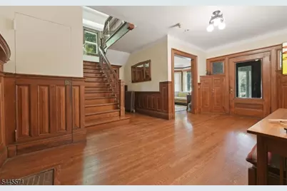 54 Myrtle Ave, Montclair, NJ 07042 - Photo 6