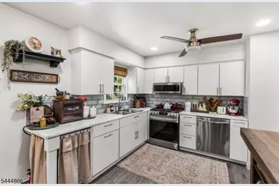 31 Orchard St, Mount Olive, NJ 07828 - Photo 12