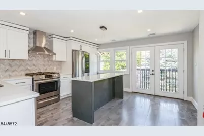 532 Cumberland St, Westfield, NJ 07090 - Photo 2