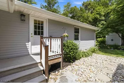 50 Warren St, Hanover Township, NJ 07981 - Photo 24