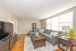 370 Claremont Ave, Montclair, NJ 07042 - Photo 2