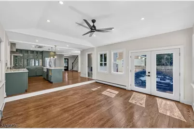 129 W Oak St, Bernards Township, NJ 07920 - Photo 18