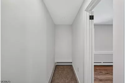 129 W Oak St, Bernards Township, NJ 07920 - Photo 32