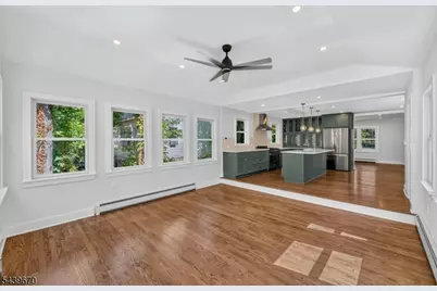 129 W Oak St, Bernards Township, NJ 07920 - Photo 16