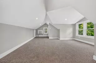 129 W Oak St, Bernards Township, NJ 07920 - Photo 42