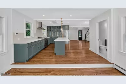 129 W Oak St, Bernards Township, NJ 07920 - Photo 14
