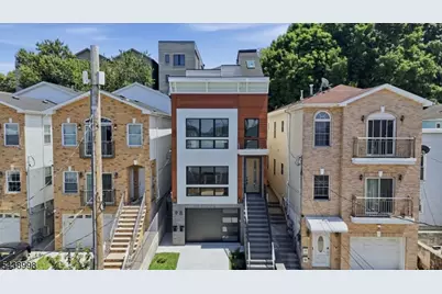 98 Western Ave, Jersey City, NJ 07307 - Photo 10