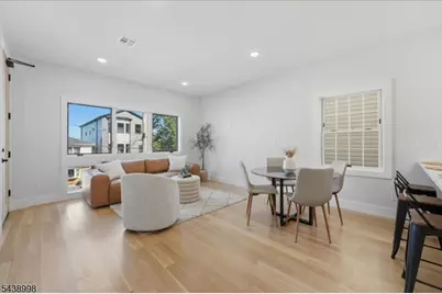 98 Western Ave, Jersey City, NJ 07307 - Photo 4