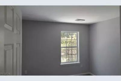 98 Overlook Dr, Lopatcong Township, NJ 08886 - Photo 18
