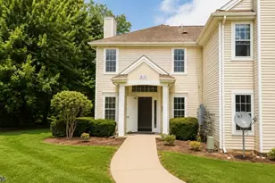 98 Overlook Dr, Lopatcong Township, NJ 08886 - Photo 1