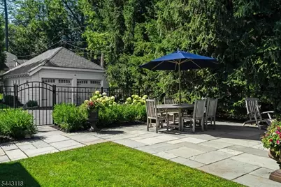 139 Gates Ave, Montclair, NJ 07042 - Photo 44