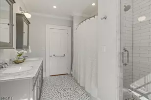 139 Gates Ave, Montclair, NJ 07042 - Photo 30
