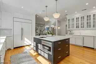 139 Gates Ave, Montclair, NJ 07042 - Photo 10