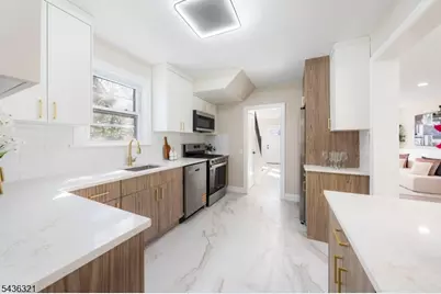 536 Spruce Ave, Garwood, NJ 07027 - Photo 10