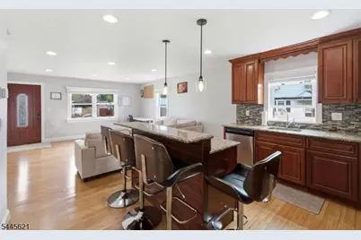 260 Edgewood Ter, South Bound Brook Boro, NJ 08880 - Photo 20