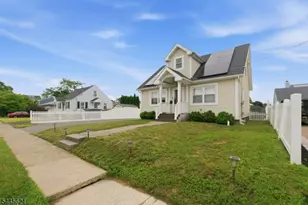 260 Edgewood Terrace, South Bound Brook Boro, NJ 08880 - Photo 6
