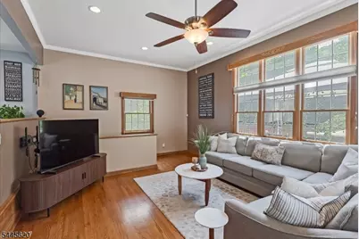 15 Oak St, Hillsdale, NJ 07642 - Photo 12