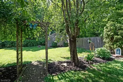 15 Oak St, Hillsdale, NJ 07642 - Photo 22