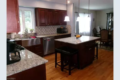 12 Wolfe Dr, Wanaque, NJ 07465 - Photo 2