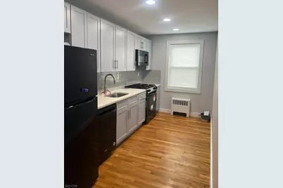 935 Broad St #35B, Bloomfield Twp., NJ 07003 - Photo 2