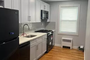 935 Broad St, Bloomfield Twp., NJ 07003 - Photo 2