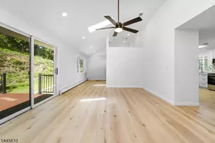 306 Warrenville Rd, Green Brook Township, NJ 08812 - Photo 20