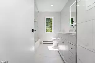 306 Warrenville Rd, Green Brook Township, NJ 08812 - Photo 24