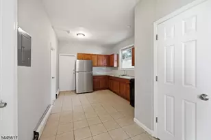 191 21st St, Irvington, NJ 07111 - Photo 6
