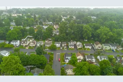 19 Robertson Rd, West Orange Township, NJ 07052 - Photo 34