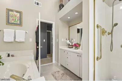 167 Marion Dr, West Orange Township, NJ 07052 - Photo 14