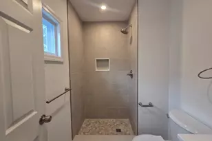 323 William St, Harrison, NJ 07029 - Photo 8