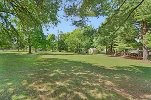 1280 Oxford Rd, Bridgewater, NJ 08807 - Photo 28