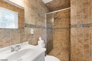 1280 Oxford Rd, Bridgewater, NJ 08807 - Photo 16