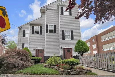 301 Nesbit Ter, Irvington, NJ 07111 - Photo 2