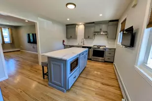 43 Manchester Ct, Wayne Twp., NJ 07470 - Photo 2