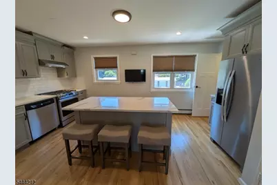 43 Manchester Ct, Wayne Twp., NJ 07470 - Photo 1