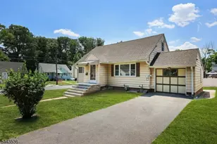 538 Dietz St, Roselle, NJ 07203 - Photo 1