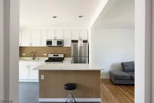 538 Dietz St, Roselle, NJ 07203 - Photo 6