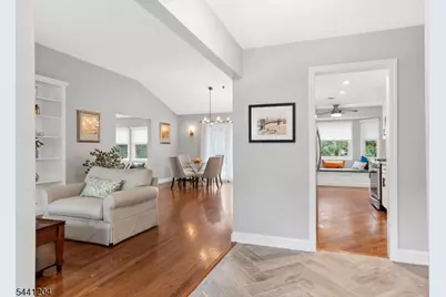 2 Princeton Road, Cranford Township, NJ 07016 - Photo 2