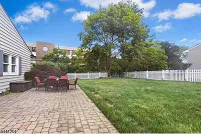 2 Princeton Road, Cranford Township, NJ 07016 - Photo 32
