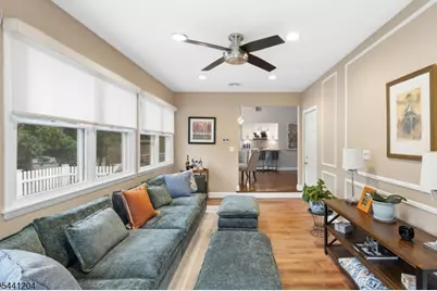 2 Princeton Road, Cranford Township, NJ 07016 - Photo 12