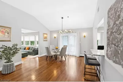 2 Princeton Road, Cranford Township, NJ 07016 - Photo 6
