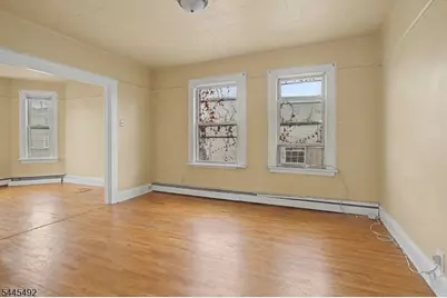 305 Pacific St, Paterson, NJ 07503 - Photo 20
