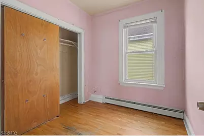 305 Pacific St, Paterson, NJ 07503 - Photo 18