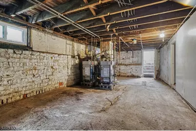 305 Pacific St, Paterson, NJ 07503 - Photo 26
