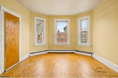 305 Pacific St, Paterson, NJ 07503 - Photo 14