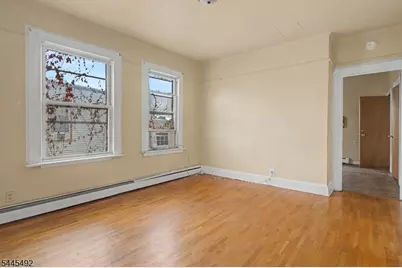 305 Pacific St, Paterson, NJ 07503 - Photo 16