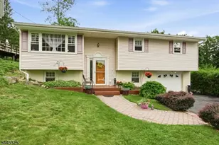 13 Anderson Ave, Rockaway Township, NJ 07866 - Photo 2
