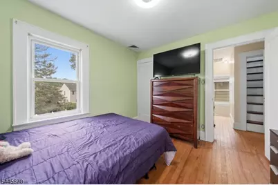 15 Stevens Rd, Belleville, NJ 07109 - Photo 14